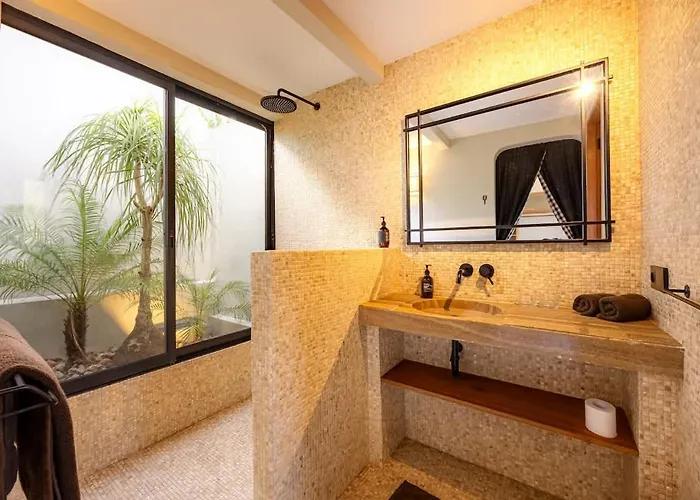 New 4br Peaceful Garden And Rooftop