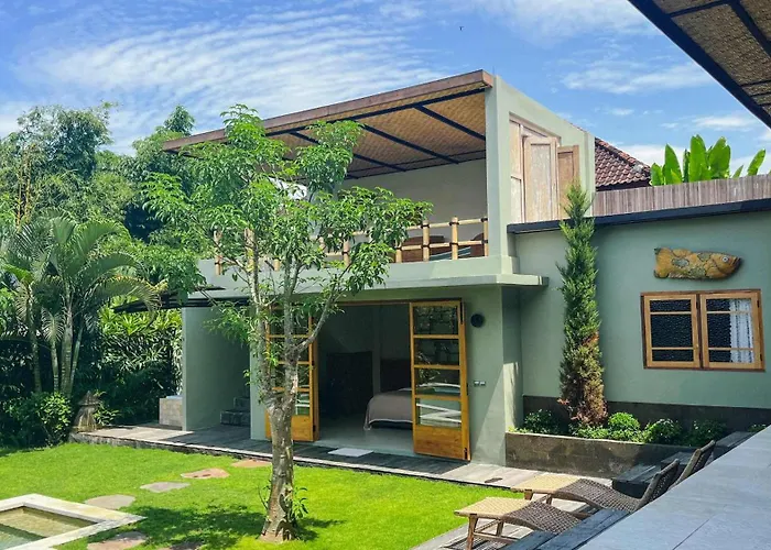 New 4br Peaceful Garden And Rooftop * Kerobokan