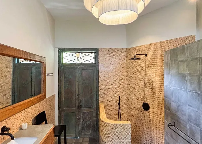 Ferienhaus New 4br Peaceful Garden And Rooftop *