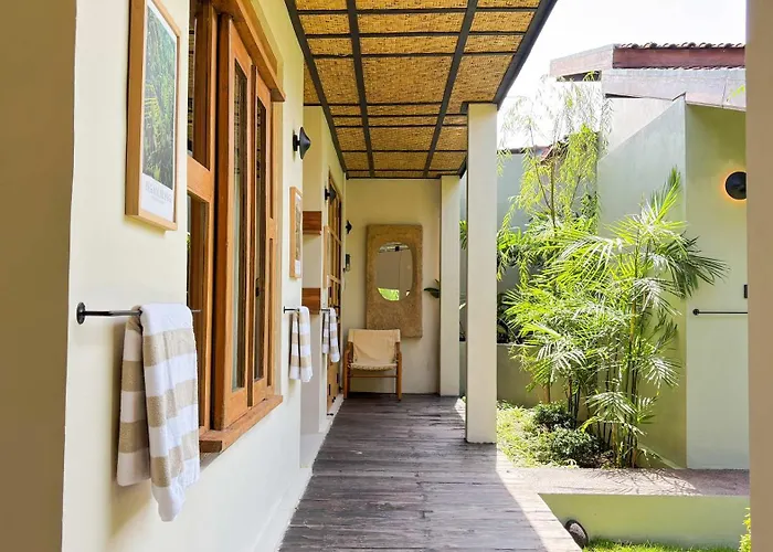 New 4br Peaceful Garden And Rooftop Kerobokan