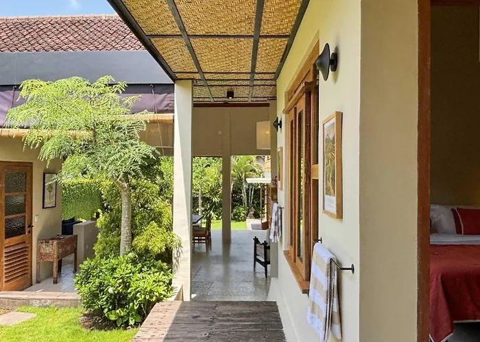 New 4br Peaceful Garden And Rooftop Kerobokan