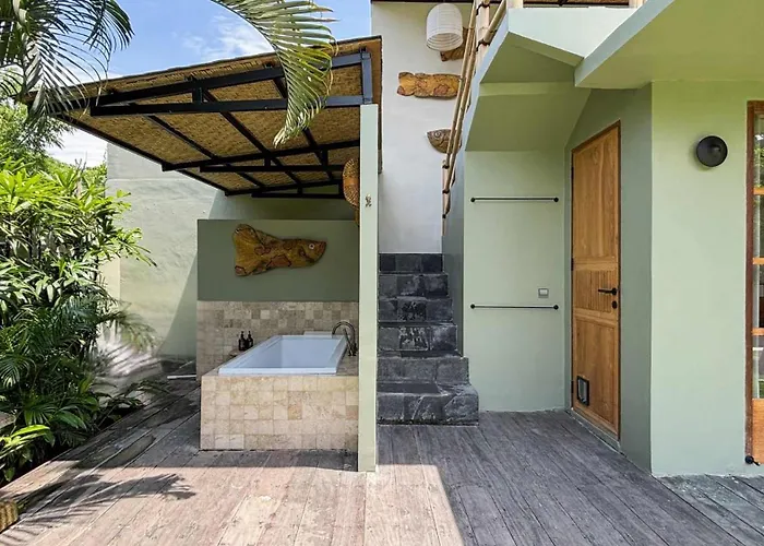 New 4br Peaceful Garden And Rooftop Kerobokan